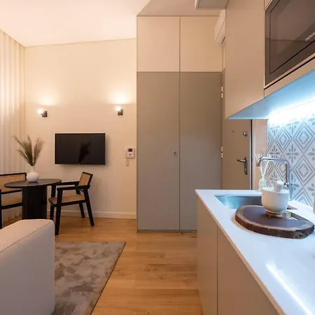 Mouzinho Da Silveira 215 By Lovelystay Porto Exterior photo