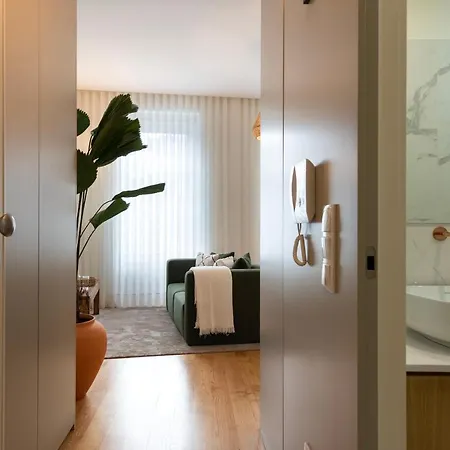 Mouzinho Da Silveira 215 By Lovelystay Porto Exterior photo