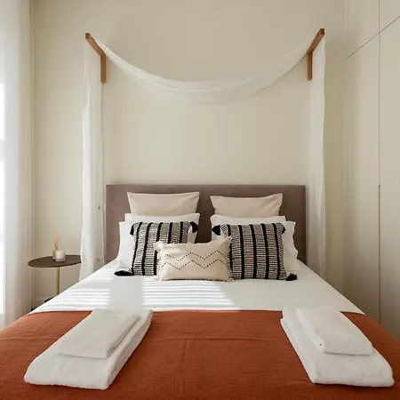 Mouzinho Da Silveira 215 By Lovelystay Porto Exterior photo