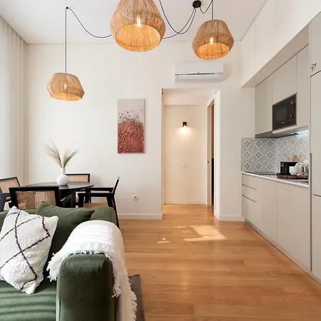 Mouzinho Da Silveira 215 By Lovelystay Porto Exterior photo
