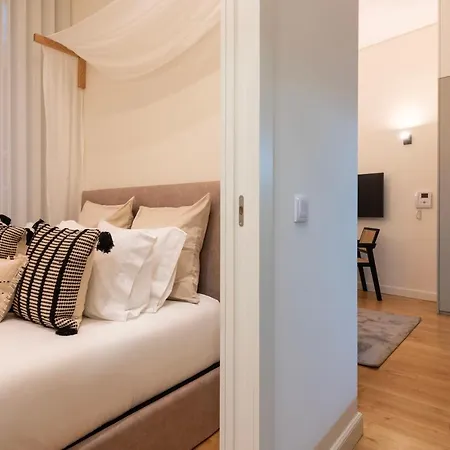 Mouzinho Da Silveira 215 By Lovelystay Porto Exterior photo
