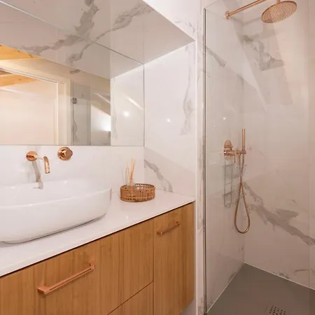 Mouzinho Da Silveira 215 By Lovelystay Porto Exterior photo