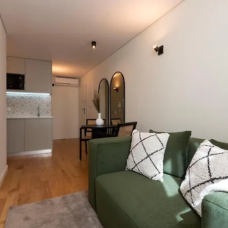 Mouzinho Da Silveira 215 By Lovelystay Porto Exterior photo