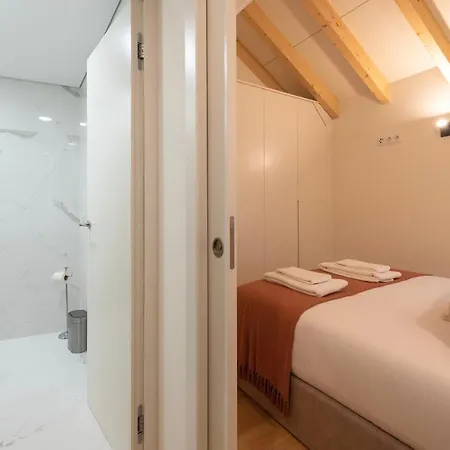 Mouzinho Da Silveira 215 By Lovelystay Porto Exterior photo
