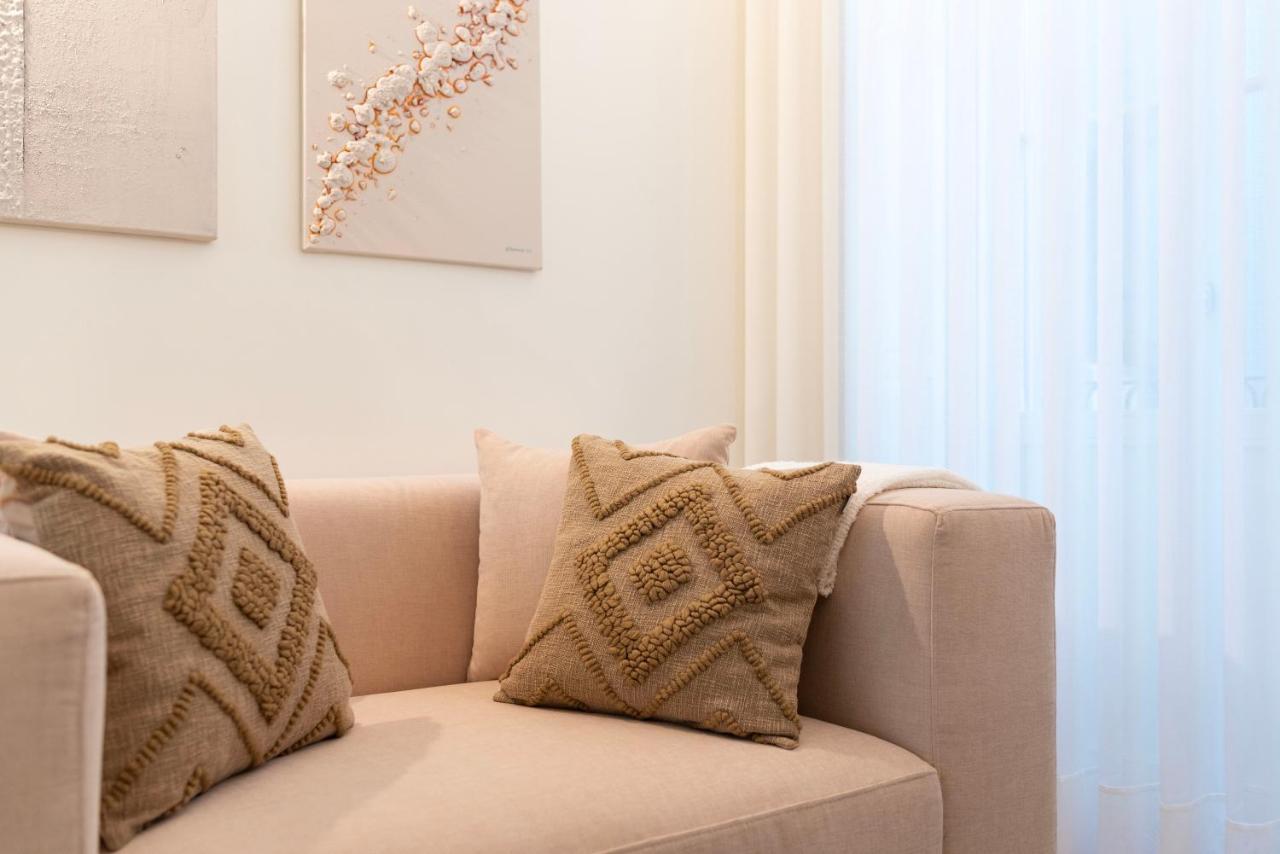 Apartamento Mouzinho Da Silveira 215 By Lovelystay *